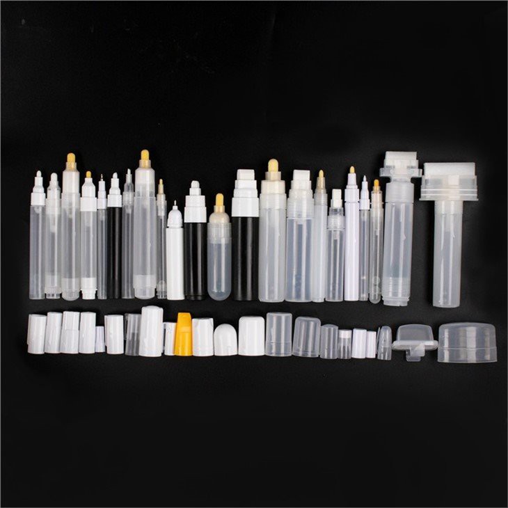 China Customized Refillable Paint Pen Acrylic Empty Marker